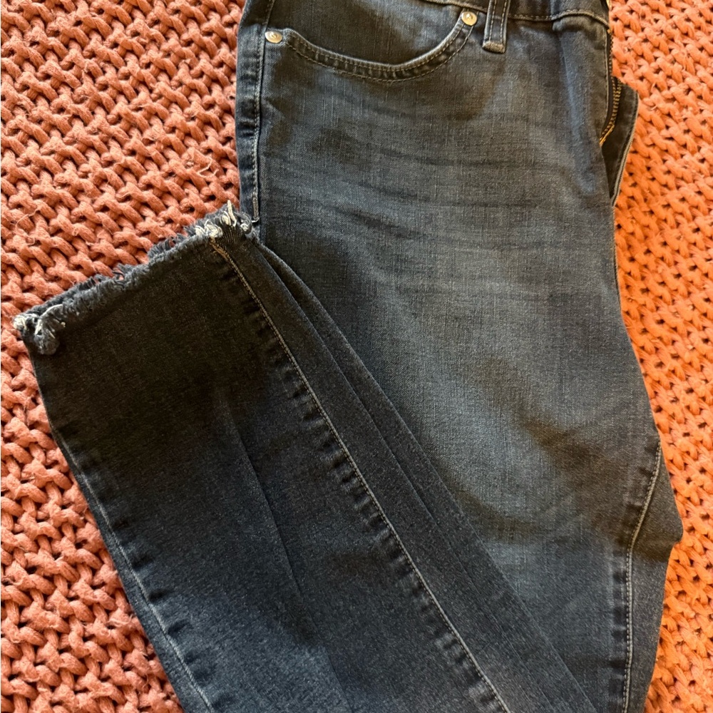 Lauren Conrad Dark Wash Women’s Jeans - Classic Skinny